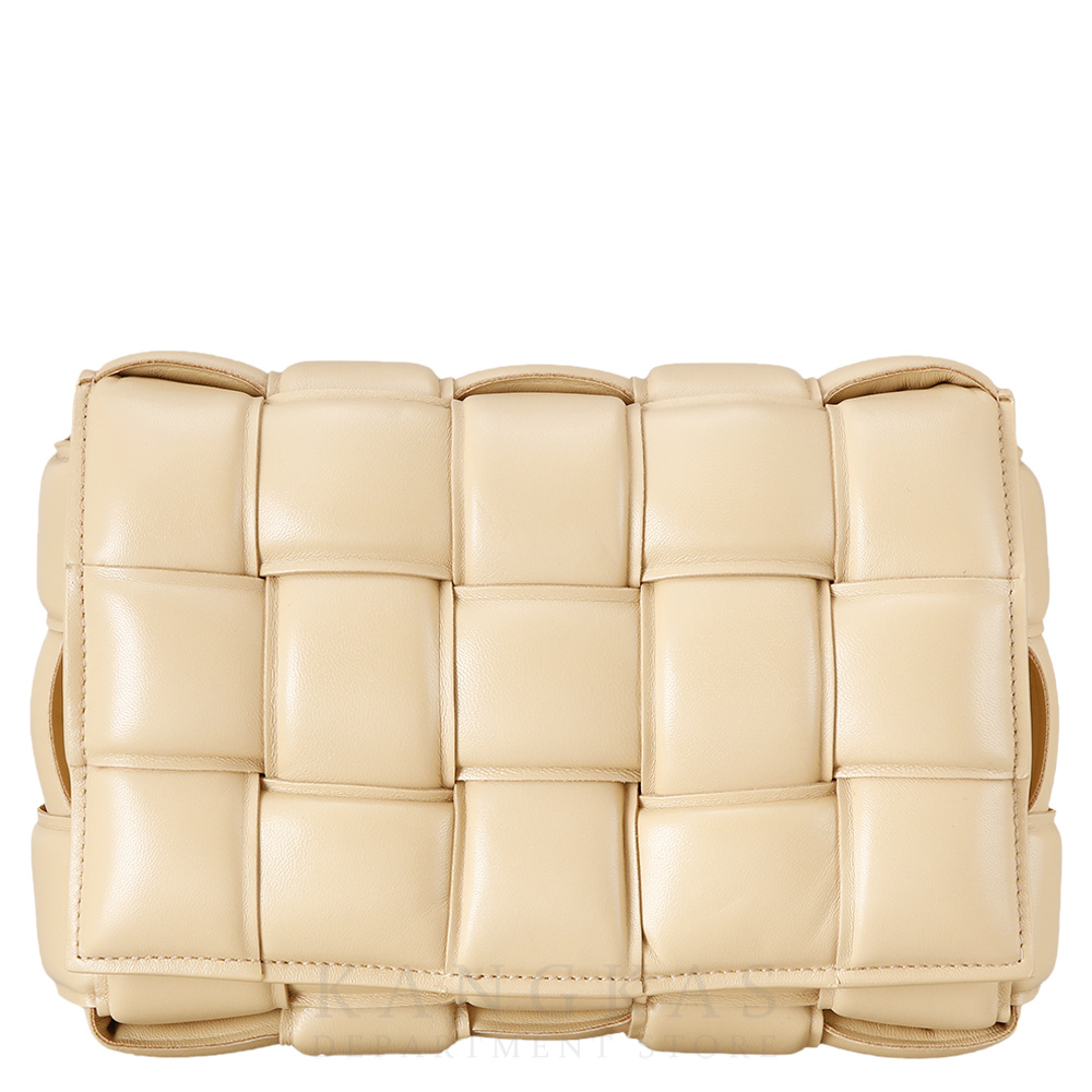 BOTTEGA VENETA(USED)보테가베네타 패딩 카세트 백